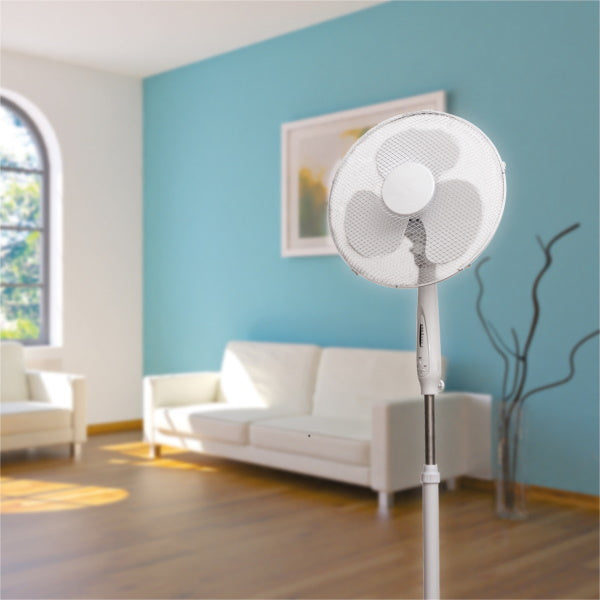 Prem-I-Air 40.5W 3 Speed 16-inch Pedestal Fan With Remote - White - EH1826 - Return Unit, Image 3 of 4
