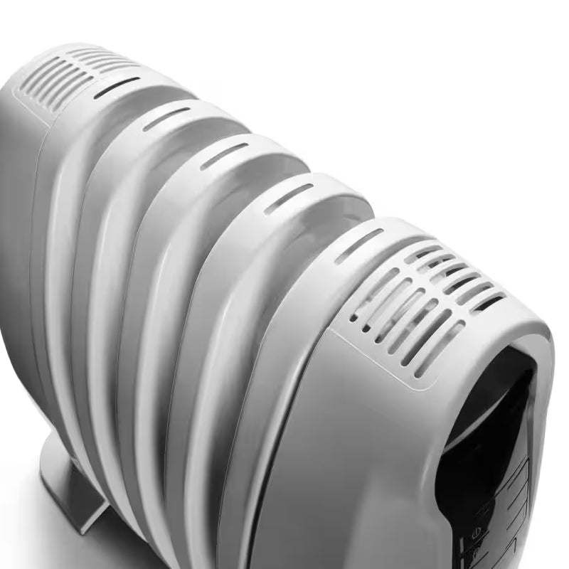 De'longhi Nano Oil Filled Radiator - TRNS0505M, Image  of 3